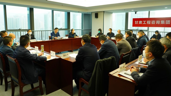 馬明在復(fù)工復(fù)產(chǎn)穩(wěn)增長(zhǎng)調(diào)度會(huì)上強(qiáng)調(diào)：以等不起慢不得的緊迫感做實(shí)做細(xì)復(fù)工復(fù)產(chǎn)，以謀得實(shí)干得好的責(zé)任感統(tǒng)籌部署年底沖刺和明年重點(diǎn)工作