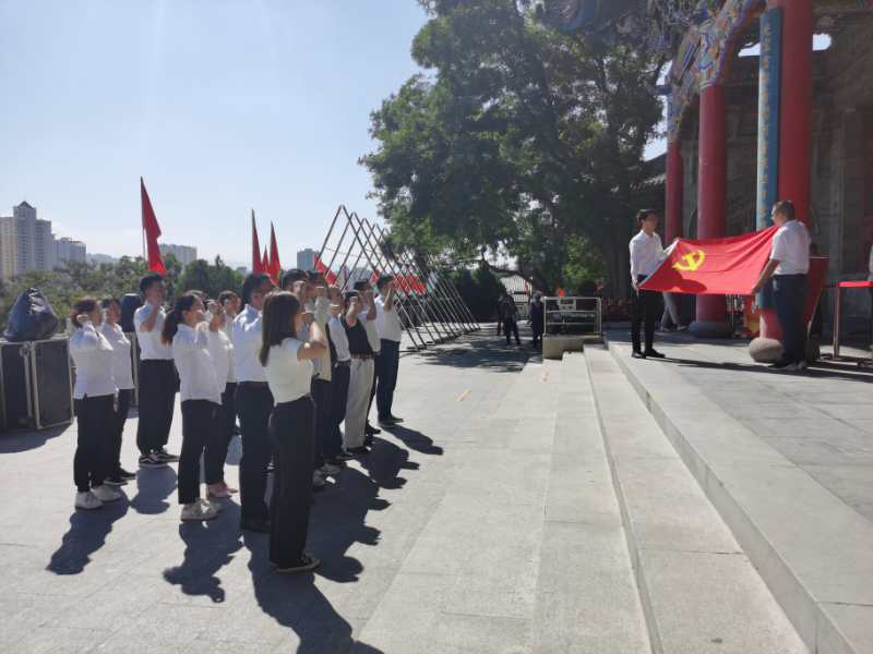 集團(tuán)機(jī)關(guān)第二黨支部與土木院第一黨支部開展<br/>“重溫光輝歷程，傳承紅色基因”主題黨日暨結(jié)對共建活動(dòng)